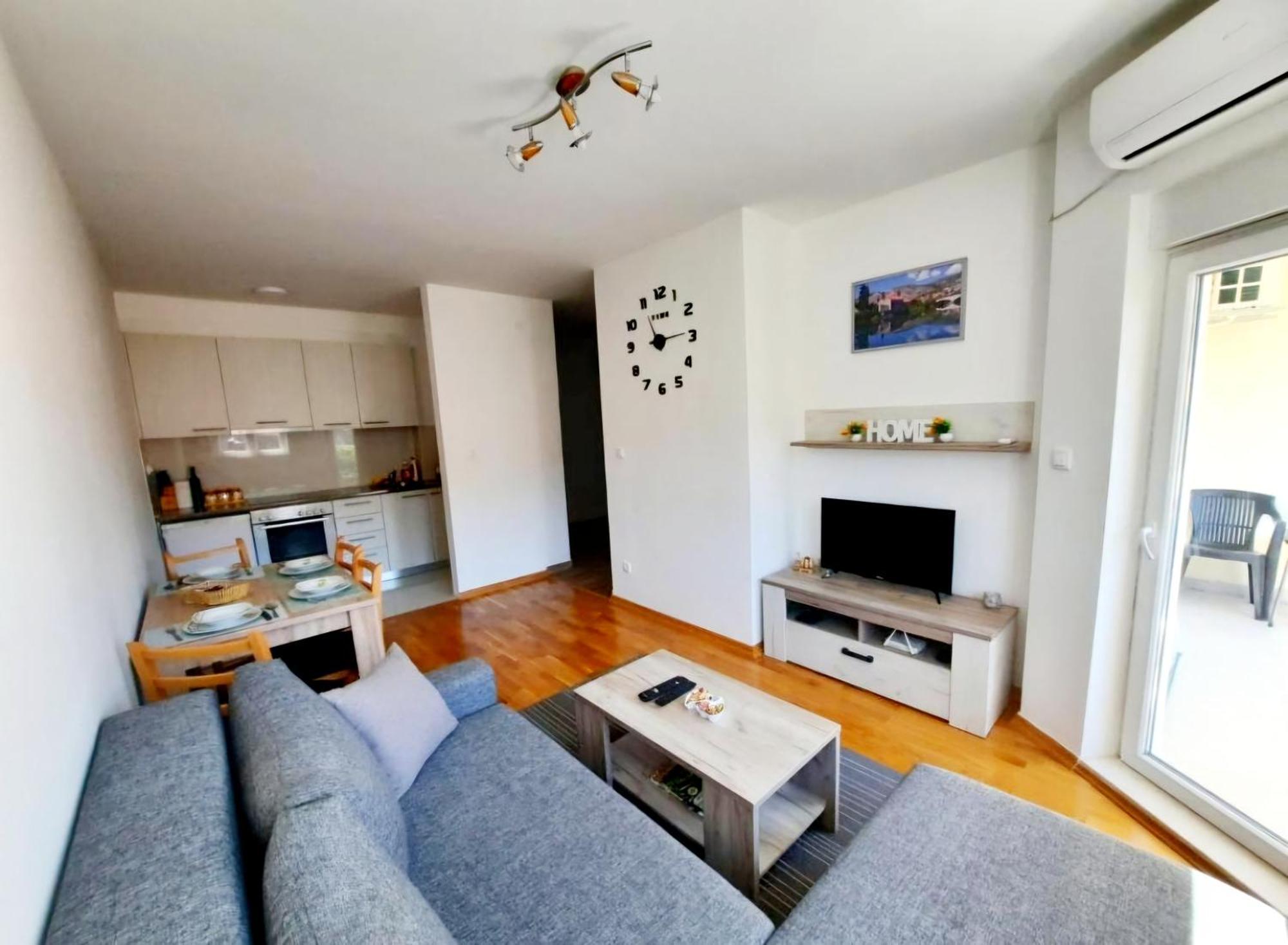 Apartman Panorama Trebin Dış mekan fotoğraf